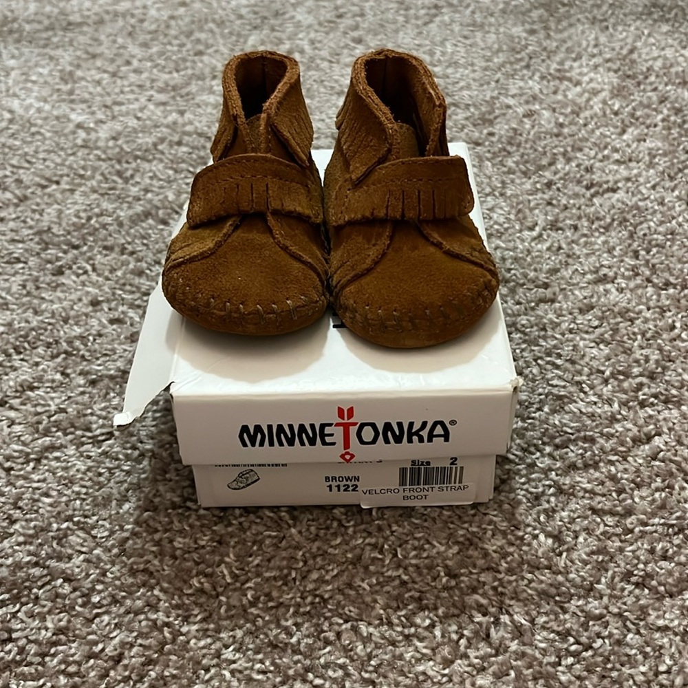 Infant Minnetonka